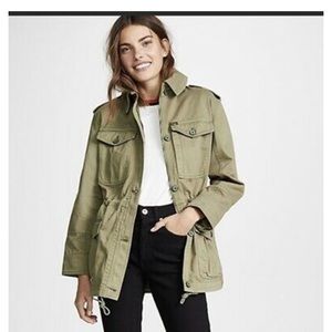 Wrangler Military Field Jacket in Army Green